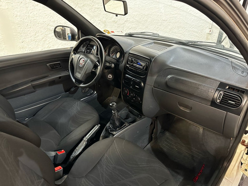 Fiat Strada 1.4 MPI HARD WORKING CS 8V FLEX 2P MANUAL