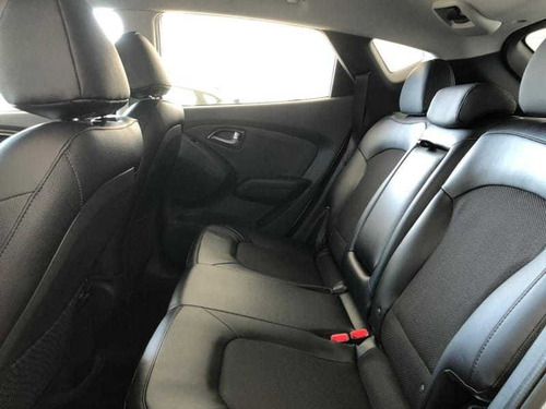 Imagem 9 de 15 de Hyundai Ix35 Gl 2.0 16v 2wd Flex Aut 2022