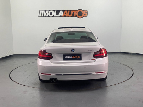 Imagen 6 de 17 de Bmw 220i Coupe Sportline 2017-imolaautos