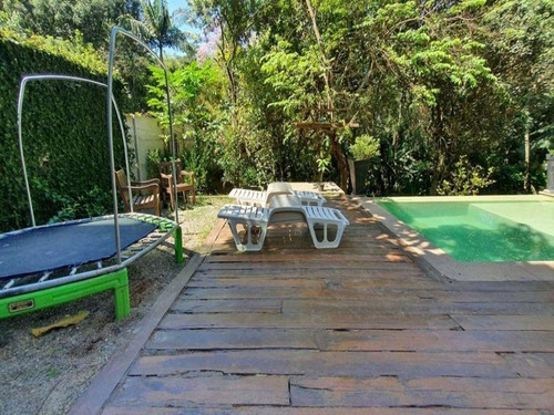 Imagem 13 de 22 de ? - Imóvel De 3 Andares, Sendo Os Quartos Nos Andares De Cima E O Restante Da Casa Todo Integrado, Com Muito Vidro E Área Verde. Para Quem Gosta De P - Ca00893 - 70295346