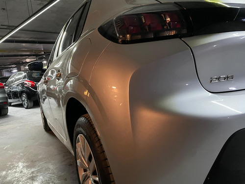 Peugeot 208 1.6 Like Pack