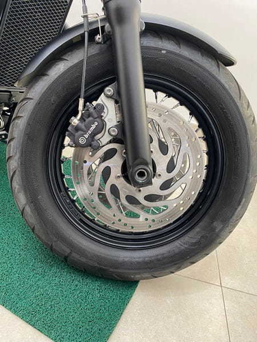 Imagem 5 de 14 de Triumph Bobber Black