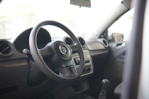 Volkswagen Gol 1.0 MI TRENDLINE 8V FLEX 4P MANUAL