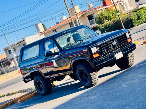 Ford Bronco Xlt 4x4 1982