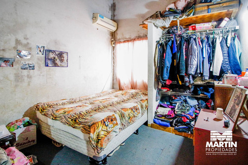 Casa En Venta En Boulogne Sur Mer. Son Dos Casas, Lote De 10x26. A Una Cuadra De Panamericana.