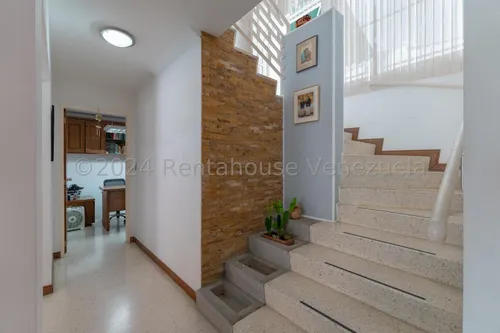 Bella Casa En La Boyera
