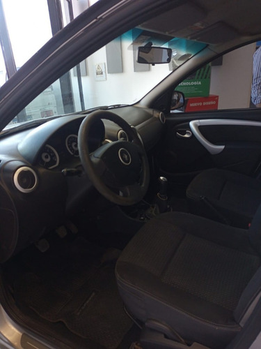 Imagen 11 de 12 de Renault Stepway Confort 1.6 2011 Taraborelli Usados Entre Ri