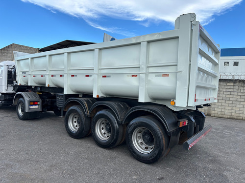 Carreta Semi Reboque Randon 25 Metros Com Pneus