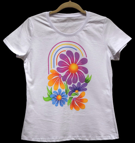 Playera Flores Y Arcoíris