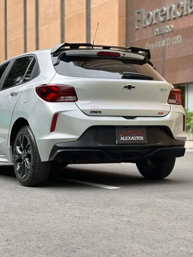 Chevrolet Onix 1.0T Rs Mt