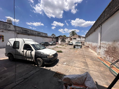 Depósito Y Lote Carapachay