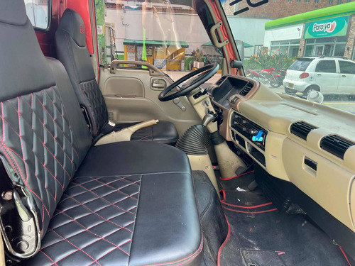 Imagen 6 de 10 de Jac 1040