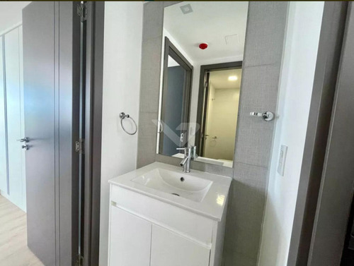 Venta Penthouse A Estrenar Centro 4 Dormitorios