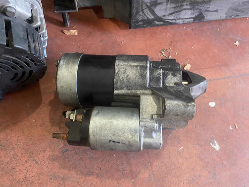 Imagen 2 de 10 de Motor De Arranque De Peugeot 408