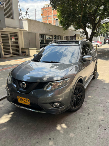 Nissan X-Trail 2.5 Exclusive
