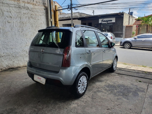 Fiat Idea Attractive 1.4 8v Flex 2011