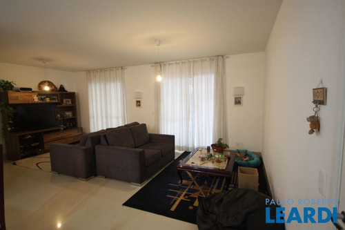 Imagem 4 de 13 de Apartamento - Alphaville - Sp - 513405
