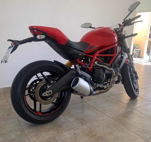 Ducati Monster 797