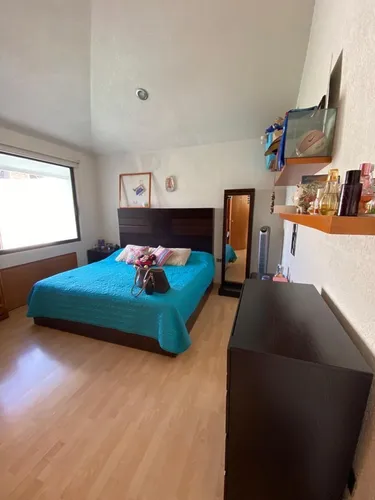 Bonita Y Espaciosa Casa En Venta