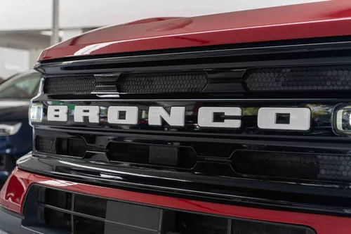 Ford Bronco 5p Outer Banks L4/2.3/T Aut