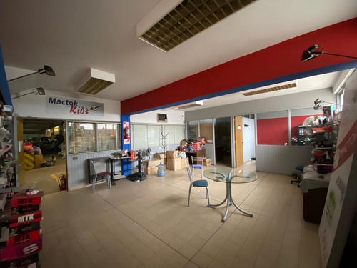 Imagen 22 de 25 de Galpón Industrial 3 Naves - 3600 M² Cub. - Oficinas - Baños - Vestuarios - San Justo