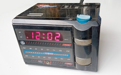 Radio Reloj Despertador General Electric Retro 1987 - C4y3