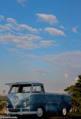 Imagem 4 de 15 de Volkswagen Kombi