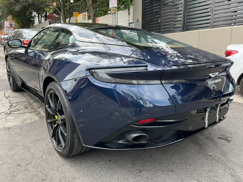 Aston Martin DB11 5.2l Coupe At