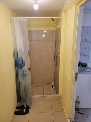 Casa En Venta De 2d- 1b En La Florida