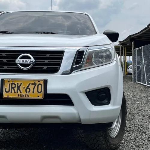 Nissan Frontier Se Mt 2.5cc Td 4x4 2021