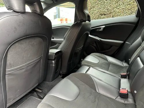 Volvo V40 2.0 T4 Drive-e R-design