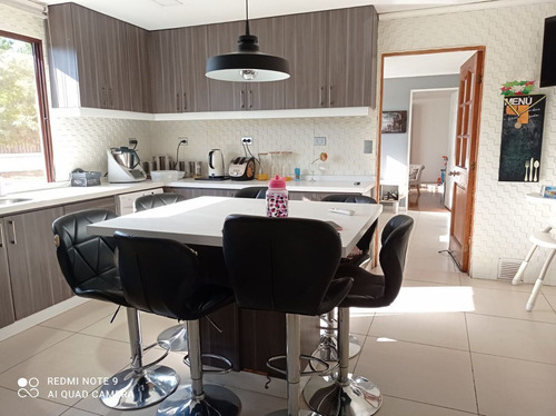 Venta De Casa Con Departamento Independiente, En C...