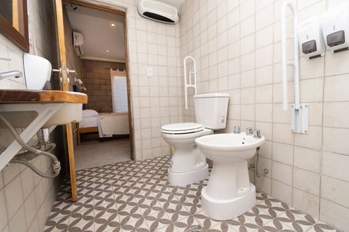 Imagen 9 de 12 de Casa Quinta De Más De 7 Ambientes En Moreno