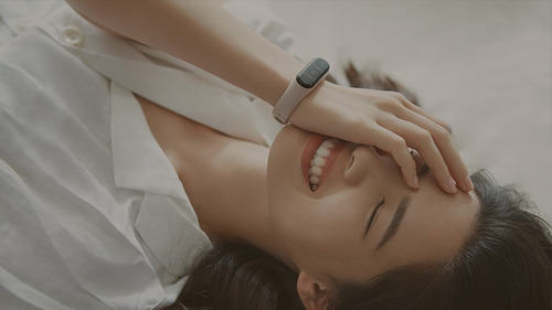 Xiaomi Mi Band 4 Versão Global + 1 Pulseira + 2 Películas