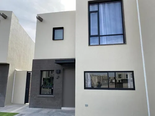 Preciosa Casa Entre El Refugio Y Zibatá, 3 Recamaras, 2.5 Baños, Jardín, Alberca