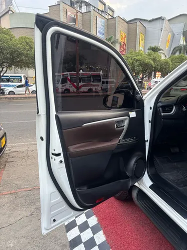 Toyota Fortuner Sw4 2.7 4x2 At