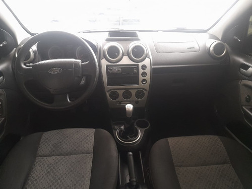 Imagem 6 de 8 de Ford Fiesta 1.0 Rocam S 8v Flex 4p Manual