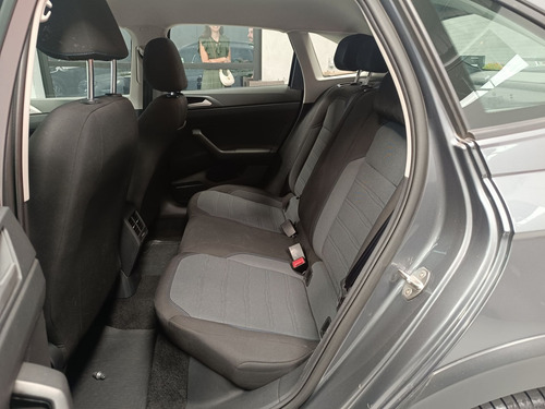 Volkswagen Nivus 1.0 200 TSI TOTAL FLEX COMFORTLINE AUTOMÁTICO