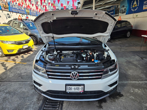 Volkswagen Tiguan 1.4 Comfortline At