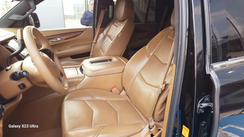 Cadillac Escalade 6.2 Plinum 4x4 At