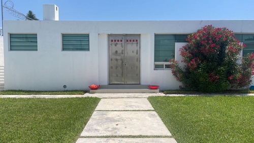 Hermosa Casa Y Quinta Amueblada Y Equipada En Venta, Portal Del Norte, Zuazua N.l.