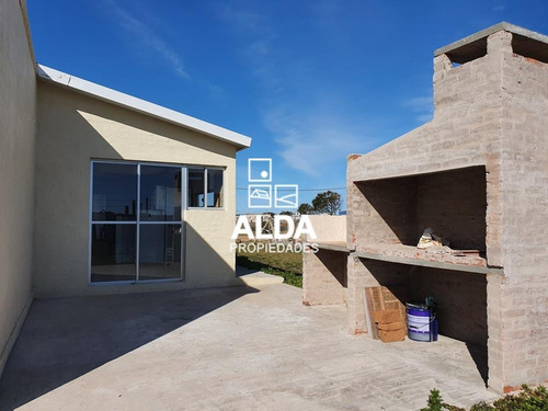 Imagen 12 de 16 de Casa Punta Negra Piriápolis 2 Dorms Venta Ca201273