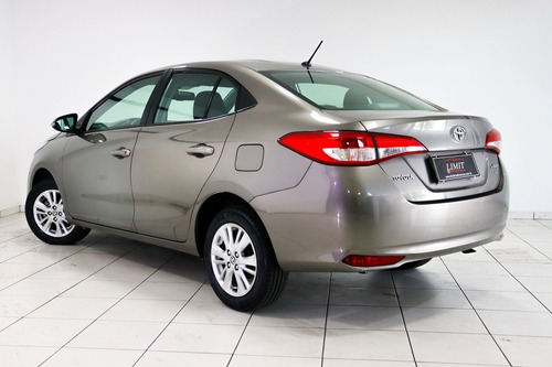 Toyota Yaris 1.5 16v Sedan Xl