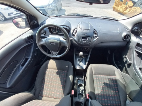 Imagen 12 de 15 de Ford Figo Impulse Hb 2017