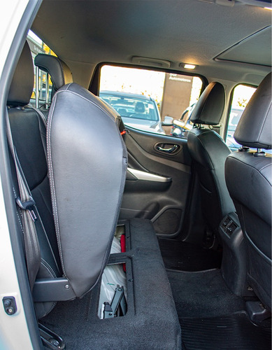 Imagen 22 de 25 de Nissan Frontier Le 2.3 4x4 At L19