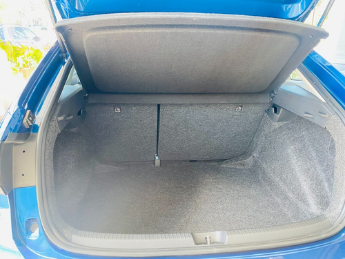Imagen 16 de 24 de Volkswagen Nivus Comfortline Sense 1.0t At 2023 As