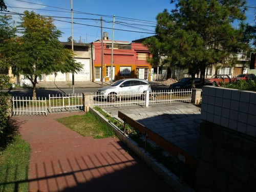 Imagen 9 de 30 de Casa - Lanús Oeste