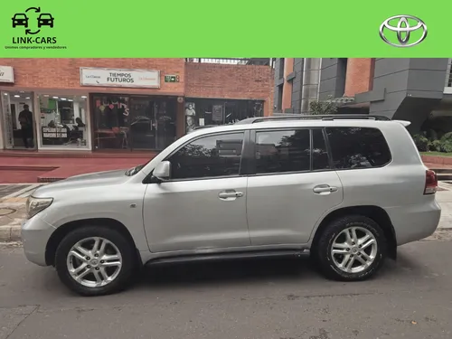 Toyota Land Cruiser Lc200 Sahara V8 Blindaje Nivel 2+
