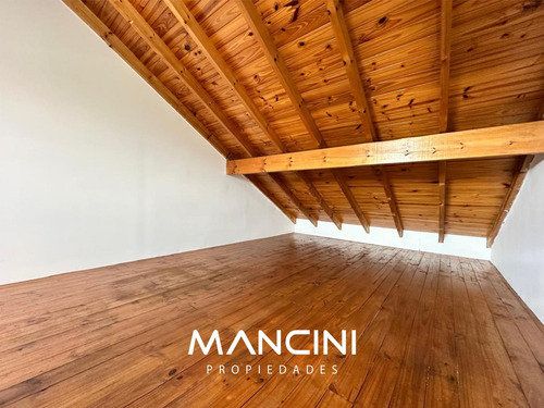 Duplex En Venta De 4 Ambientes - Villa Ballester