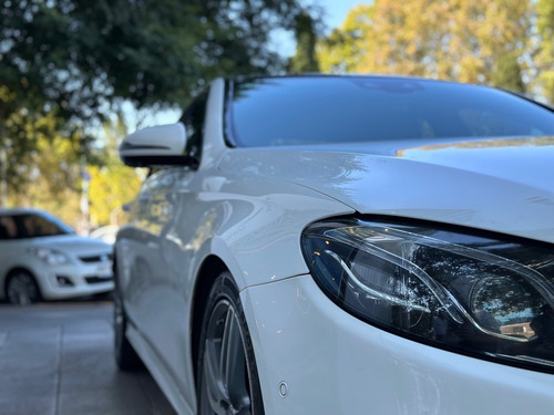 Imagen 2 de 25 de Mercedes Benz E400 2018